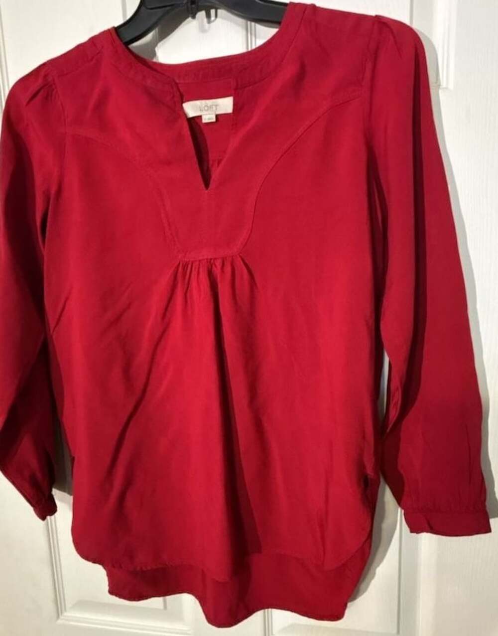 LOFT Red Long Sleeve Keyhole Blouse Shirt Size S